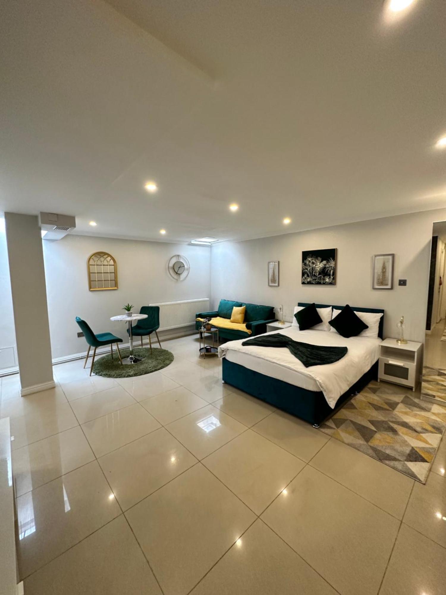 Luxury Studio Apartment Harrow on the Hill Extérieur photo